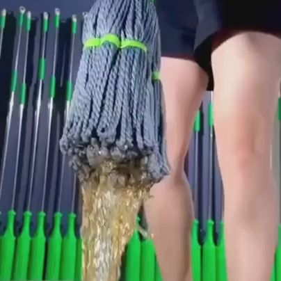Self-Twisting Water Rotating Mop